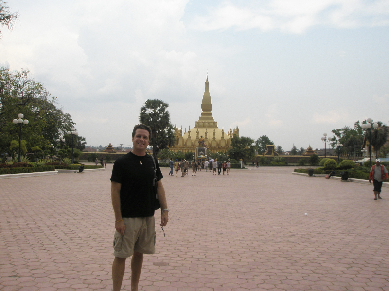 Visiting Pha That Luang- Vientianne, Laos